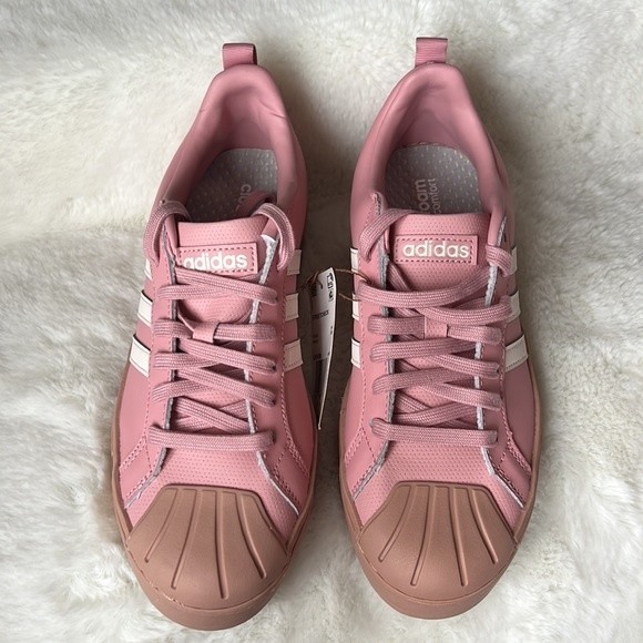 adidas Women's Sneakers in Pink and Cream - Picture 4 of 14